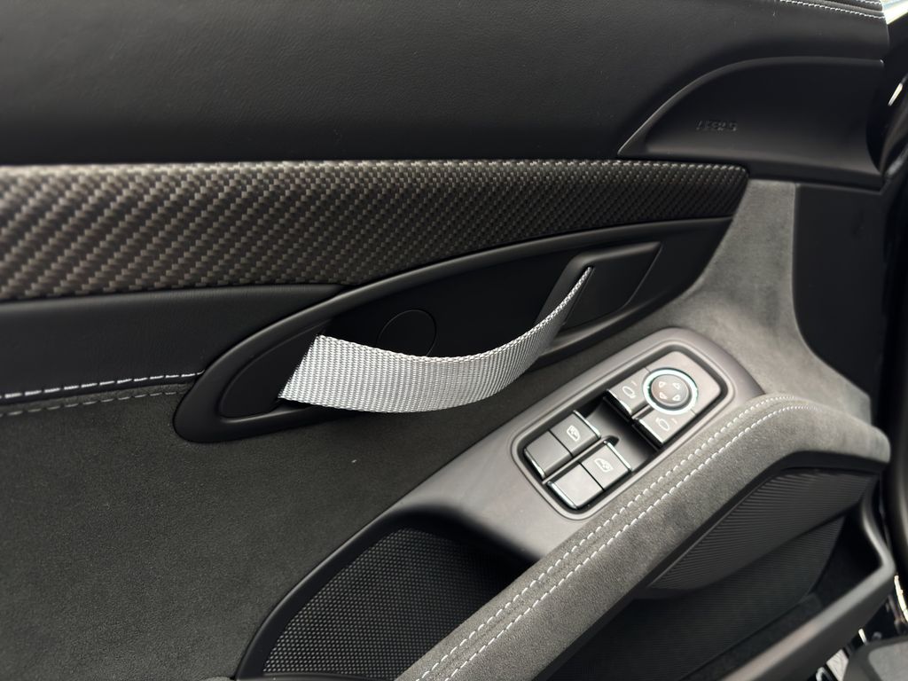 Porsche Boxster 2025