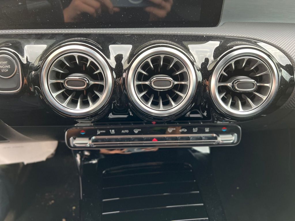 Mercedes-Benz A 250 2022