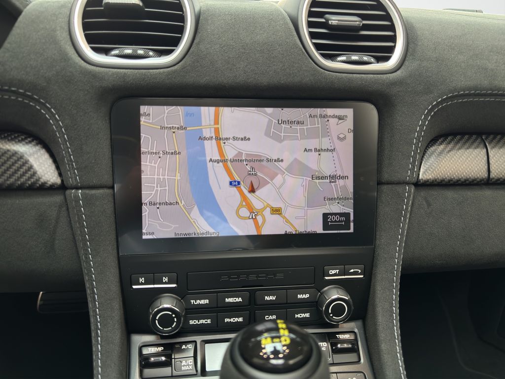 Porsche Boxster 2025