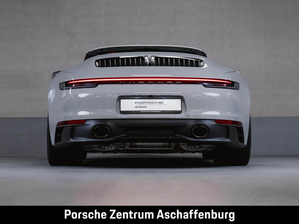 Porsche 992 2023
