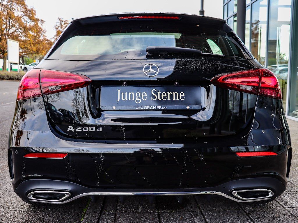 Mercedes-Benz A 200 2025