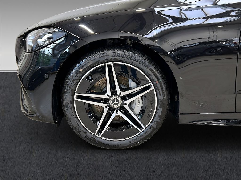 Mercedes-Benz C 200 2025