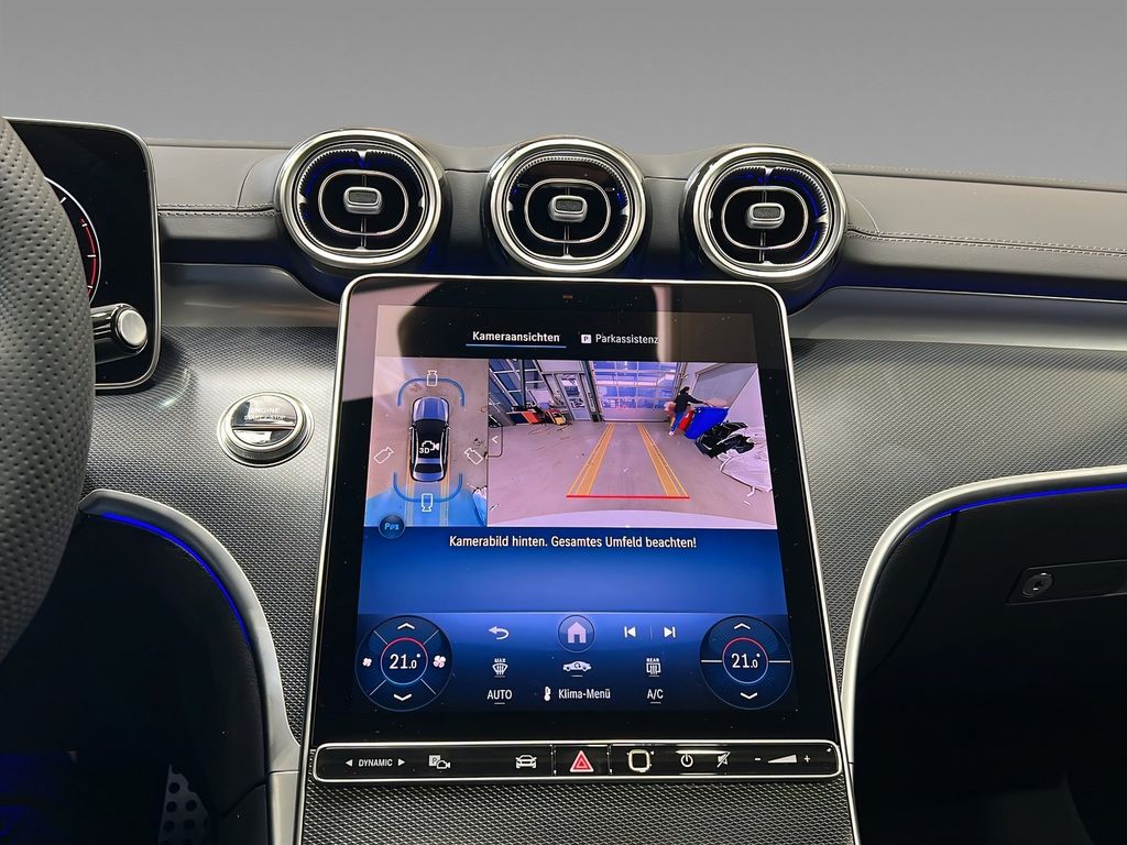 Mercedes-Benz C 200 2025