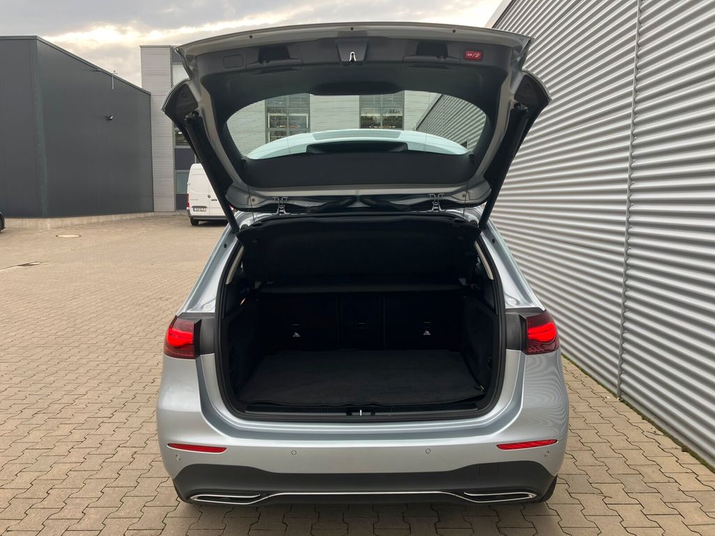 Mercedes-Benz B 180 2024