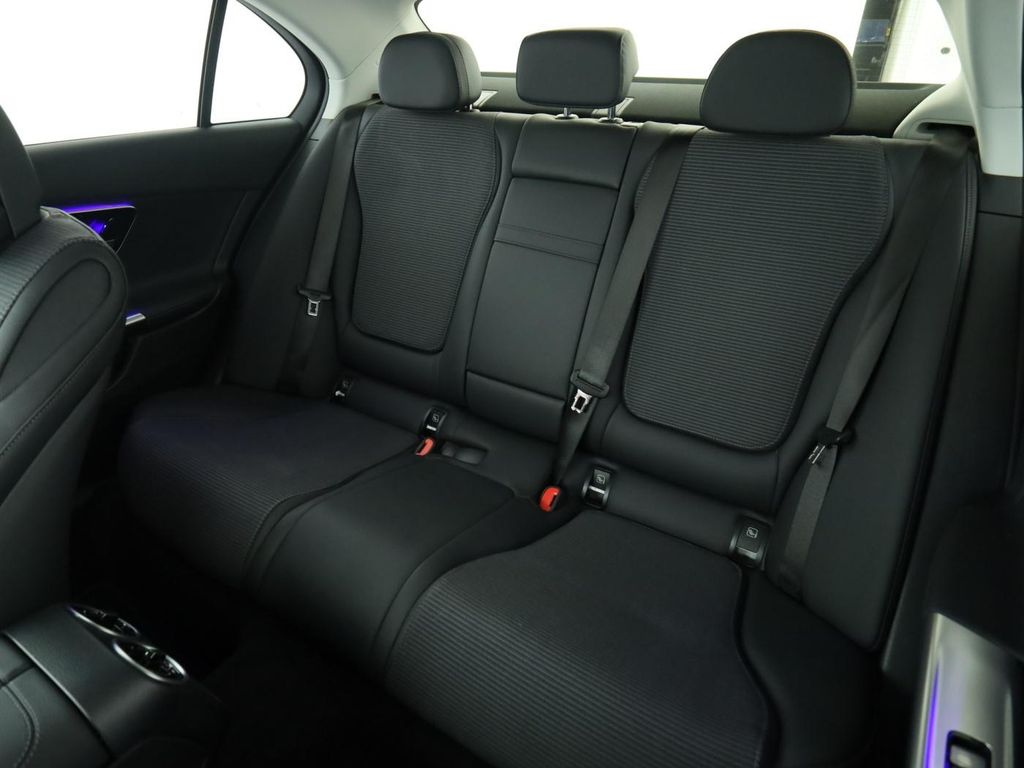 Mercedes-Benz C 220 2024