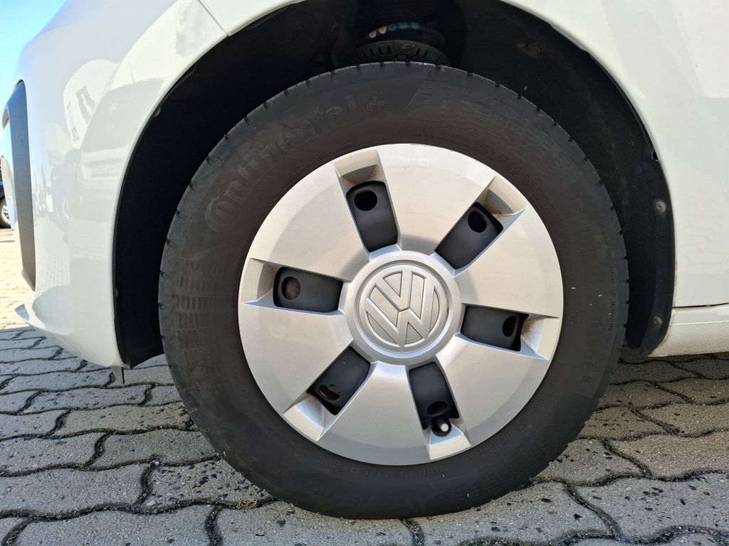 Volkswagen up! 2020
