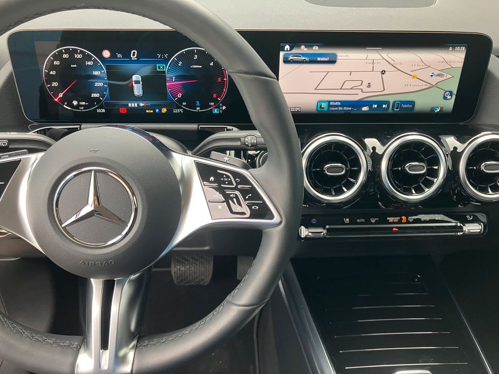 Mercedes-Benz B 180 2024