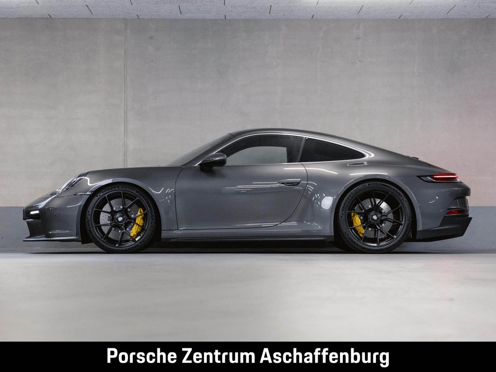 Porsche 992 2023