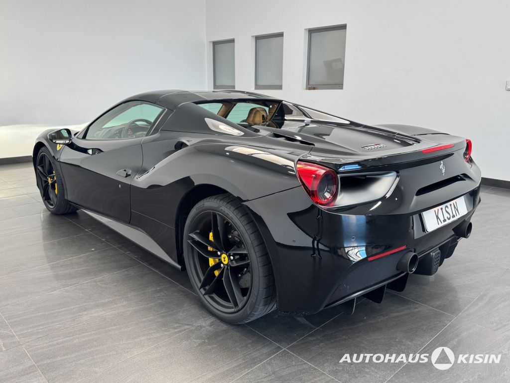 Ferrari 488 Spider 2019
