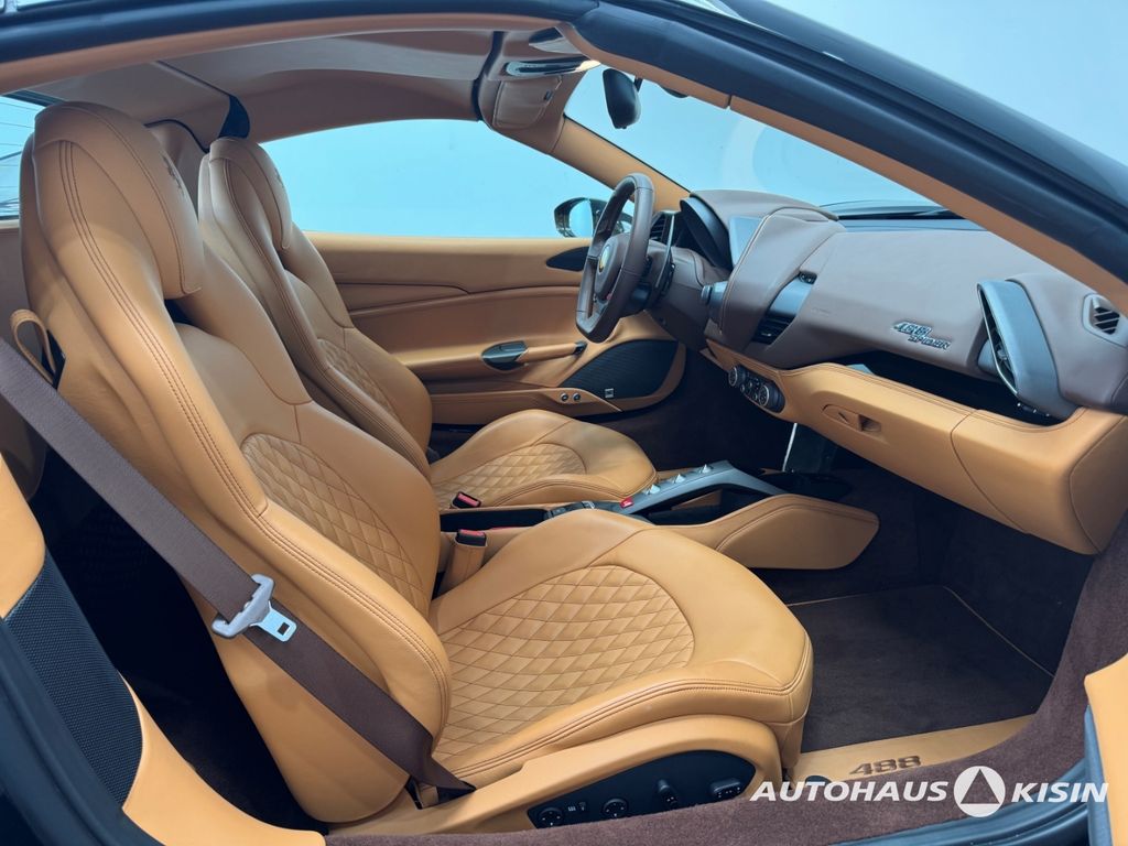 Ferrari 488 Spider 2019