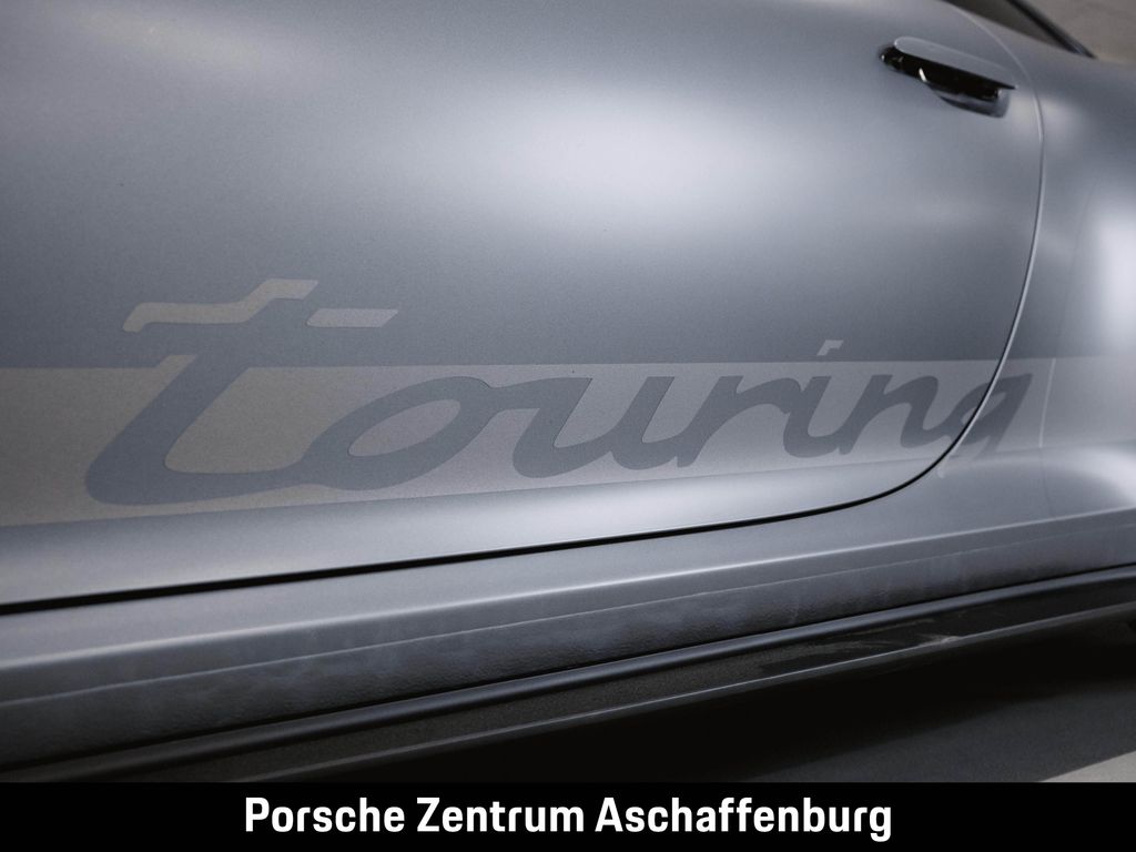 Porsche 992 2025