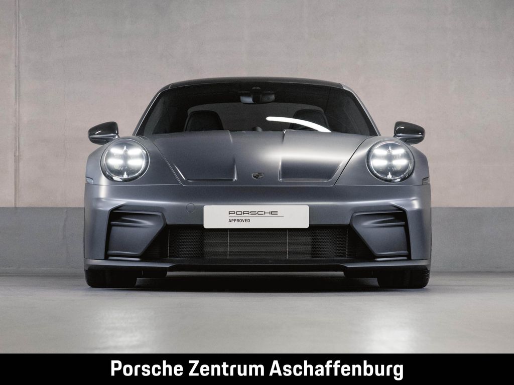 Porsche 992 2025