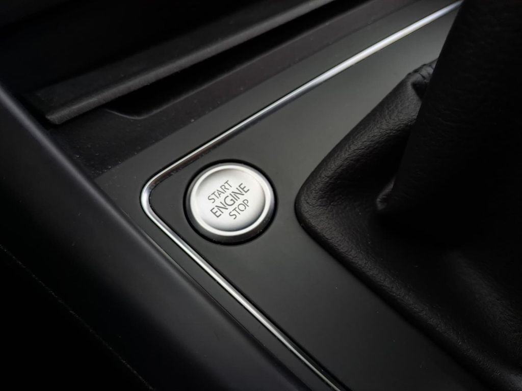 Volkswagen Touran 2025