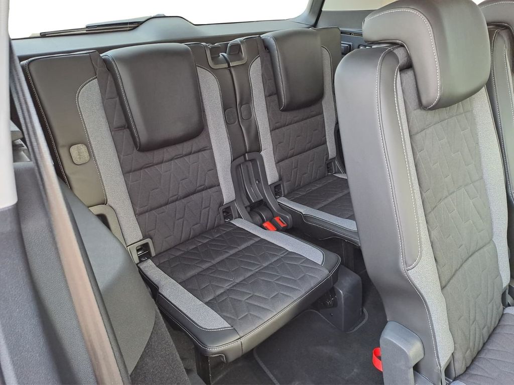 Volkswagen Touran 2025