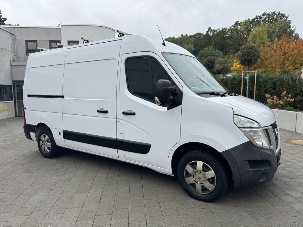 Nissan NV400 2018