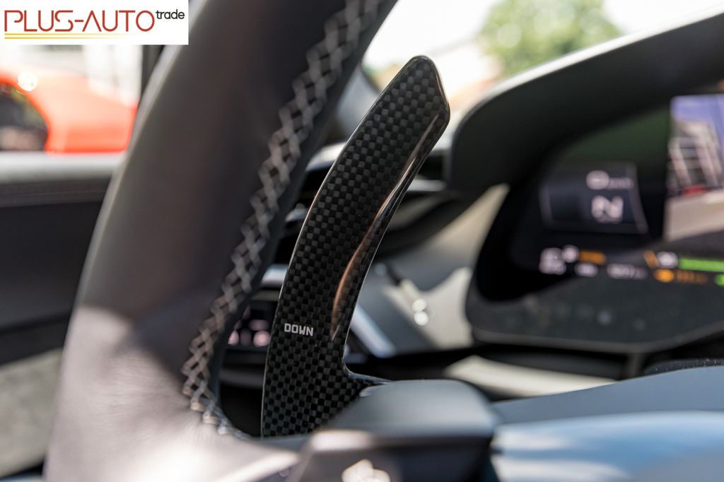 Ferrari 296 GTS 2024