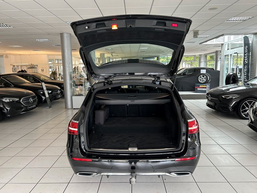 Mercedes-Benz E 300 2020