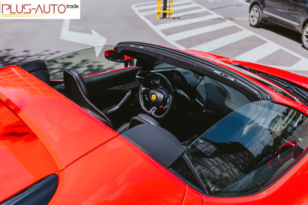 Ferrari 296 GTS 2024