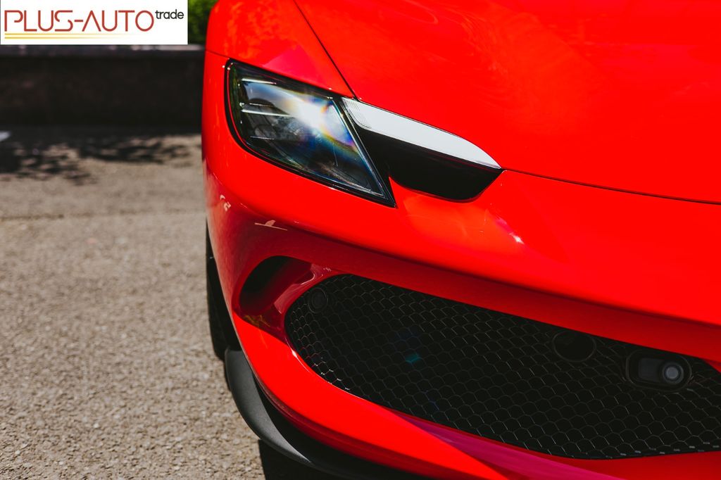 Ferrari 296 GTS 2024