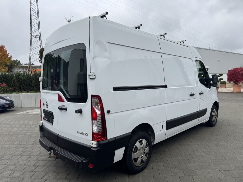 Nissan NV400 2018