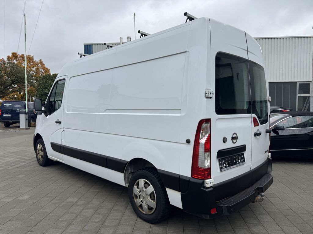 Nissan NV400 2018