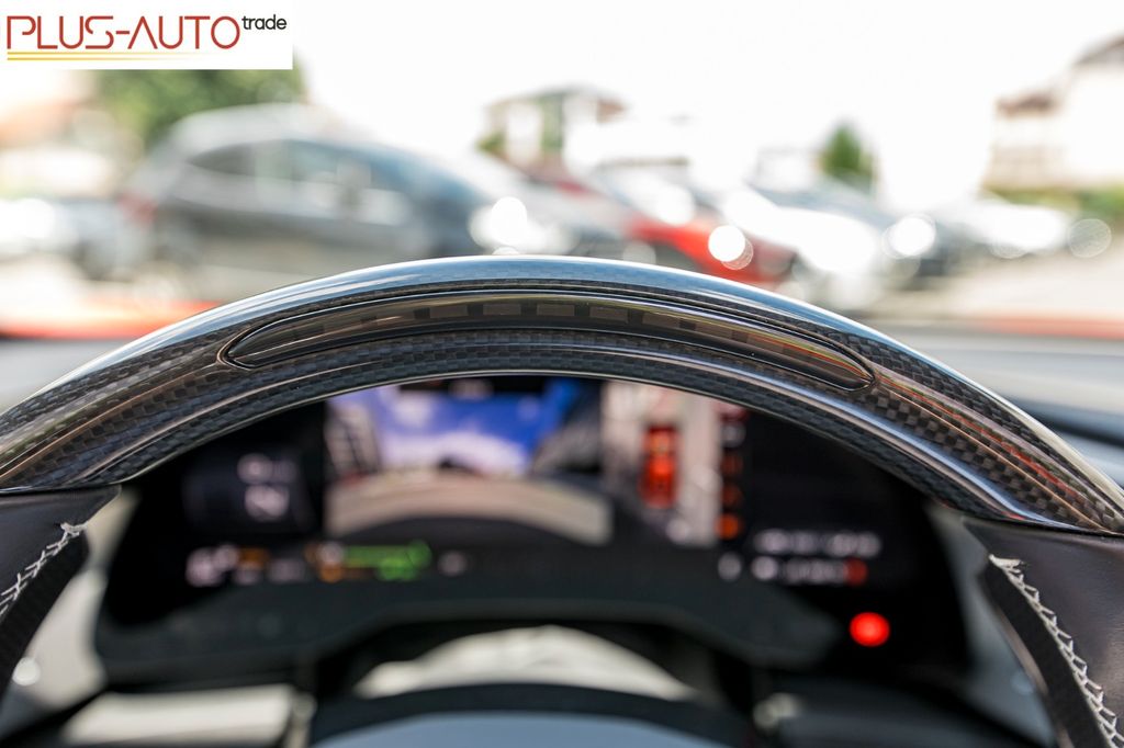 Ferrari 296 GTS 2024