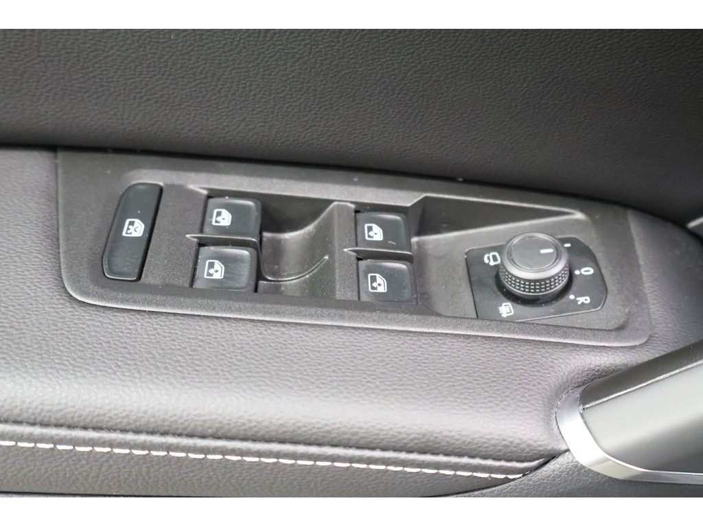 Volkswagen Touran 2025