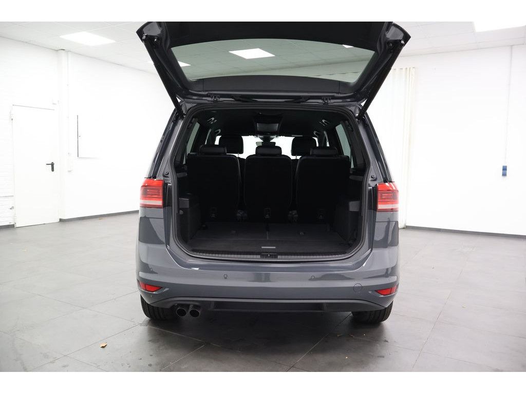 Volkswagen Touran 2025