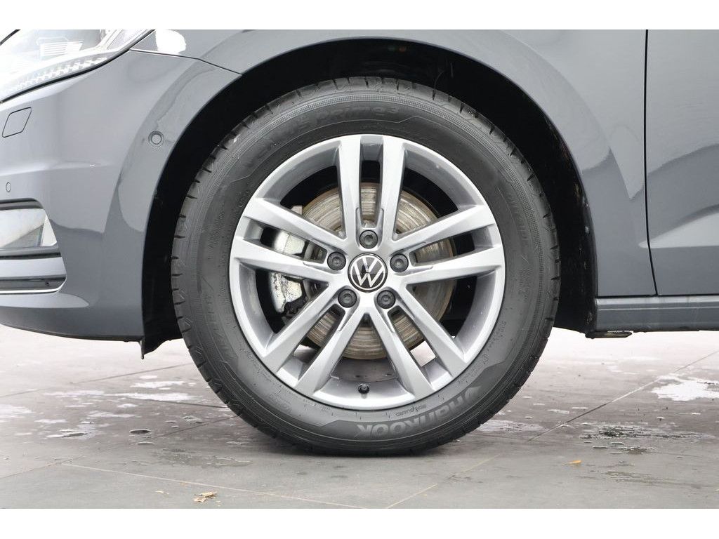 Volkswagen Touran 2025