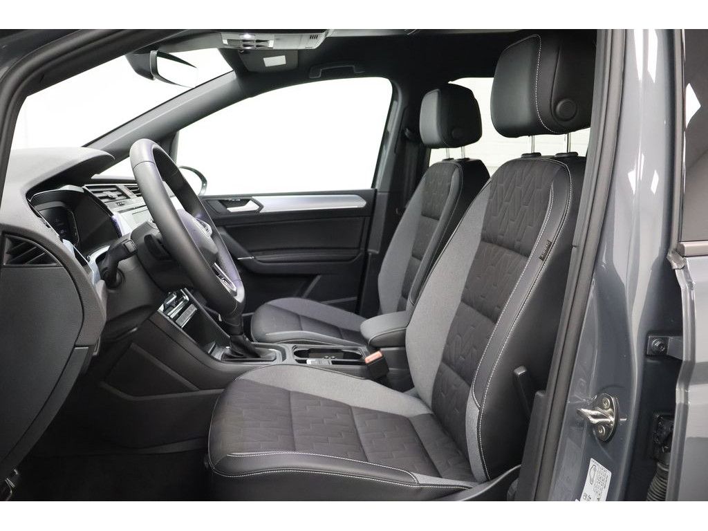 Volkswagen Touran 2025