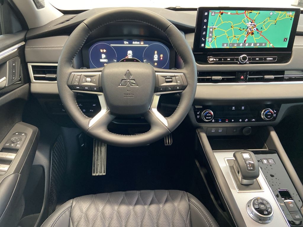 Mitsubishi Plug-in Hybrid Outlander