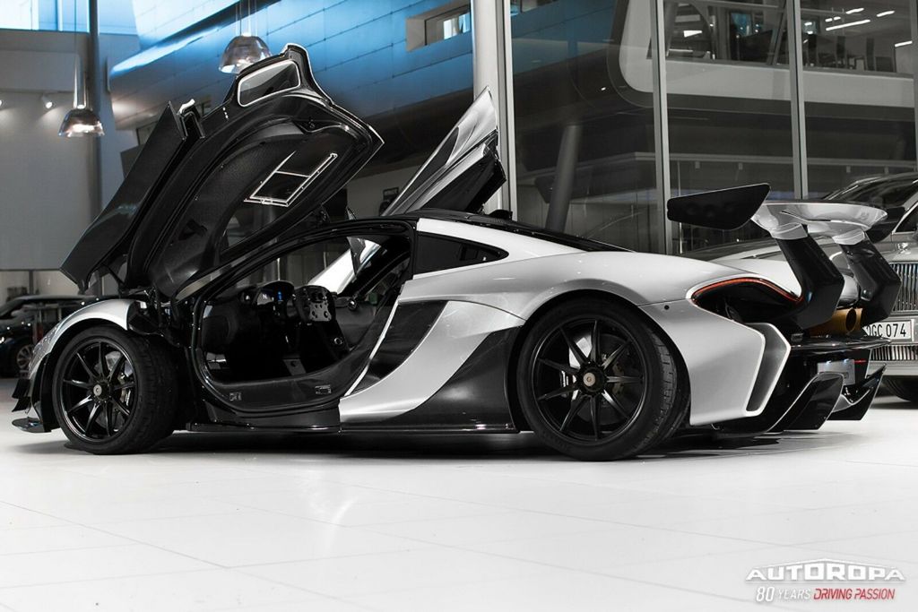 McLaren P1