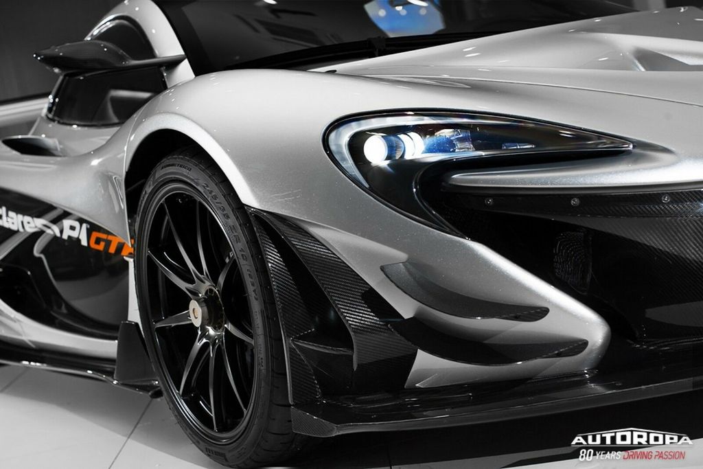 McLaren P1