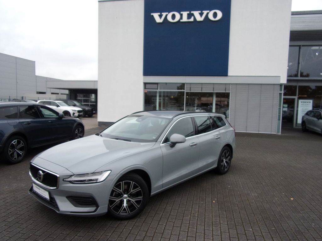 Volvo V60 2023