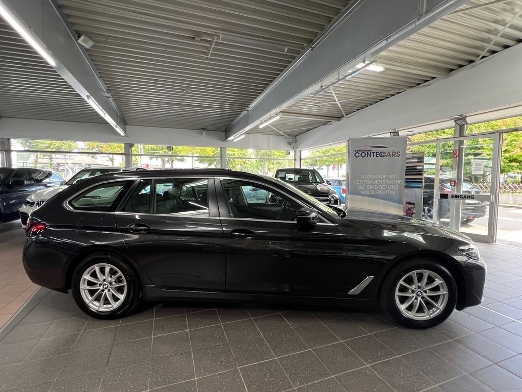 BMW 520 2022