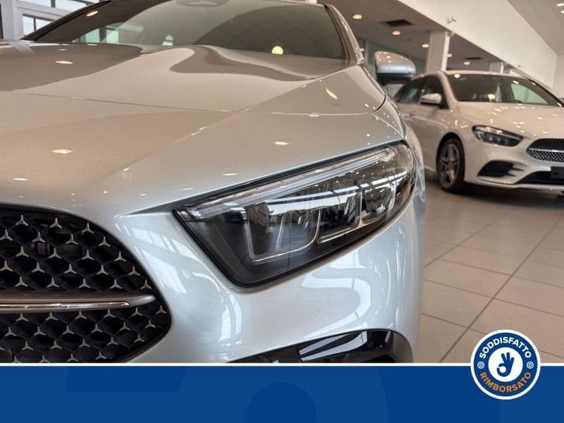 Mercedes-Benz A 180 2024