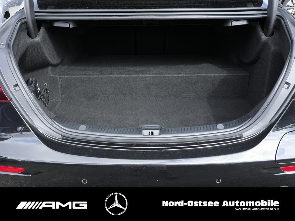 Mercedes-Benz E 300 2022