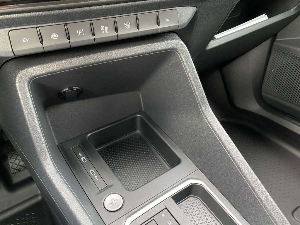 Ford Transit Connect 2025