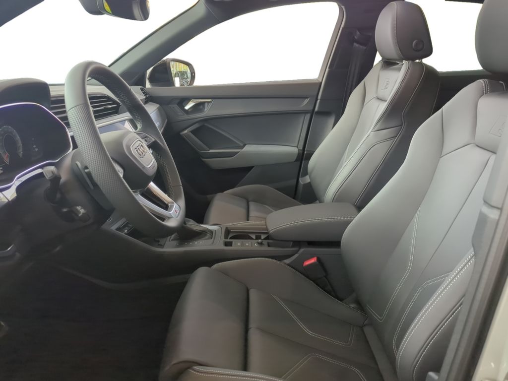 Audi Q3 2025