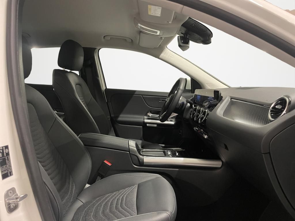 Mercedes-Benz GLA 180 2024