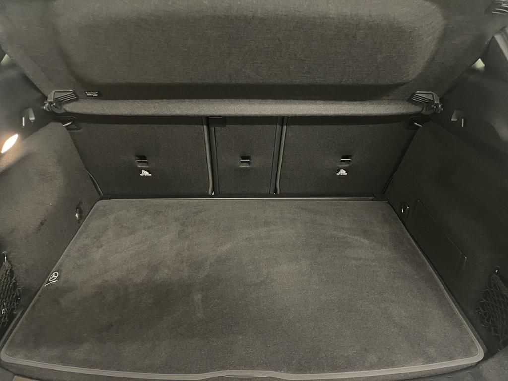 Mercedes-Benz GLA 180 2024