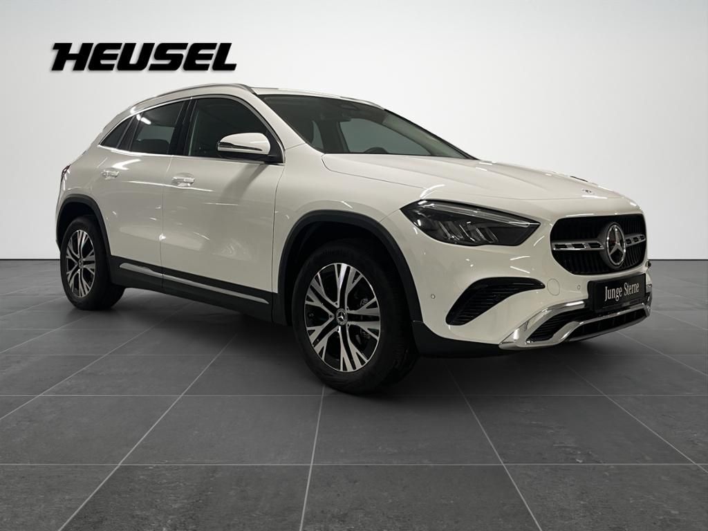 Mercedes-Benz GLA 180 2024