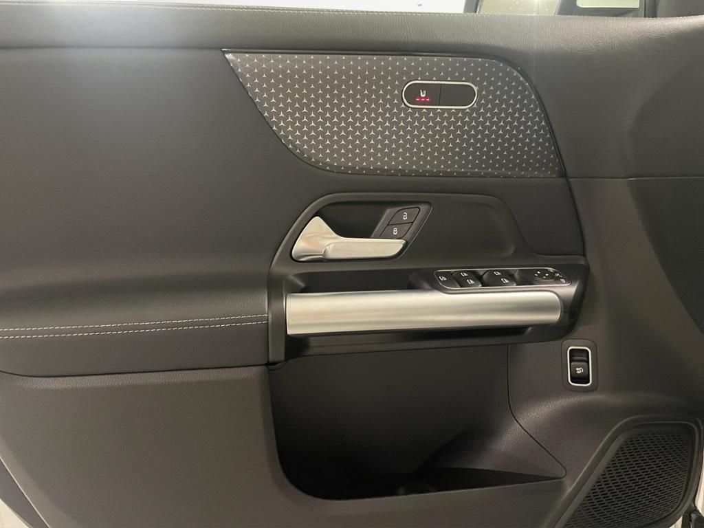 Mercedes-Benz GLA 180 2024