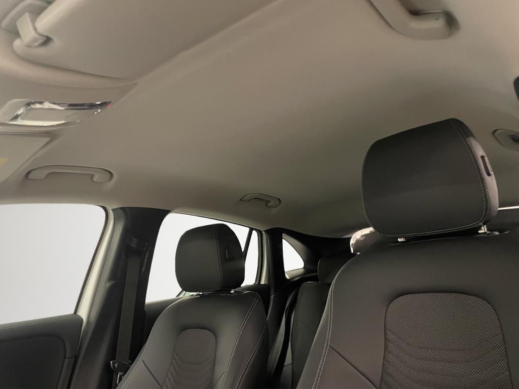 Mercedes-Benz GLA 180 2024