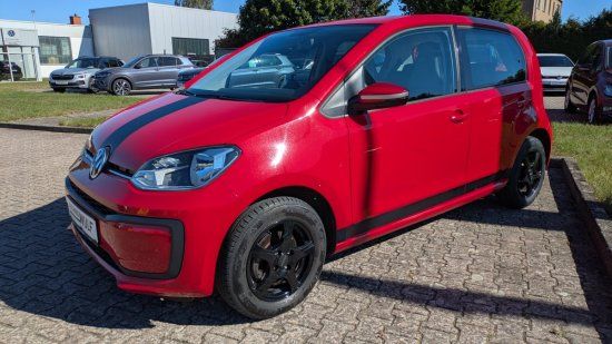 Volkswagen up! 2018
