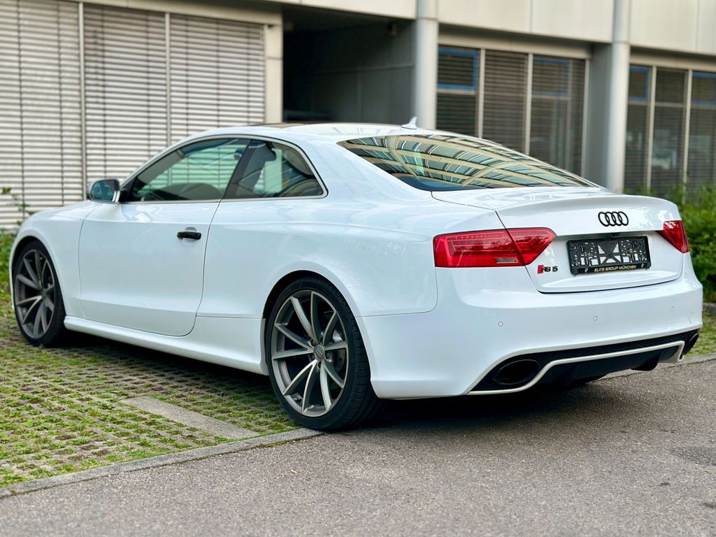 Audi RS5 2016