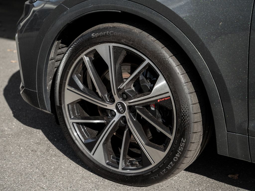 Audi SQ5 2022