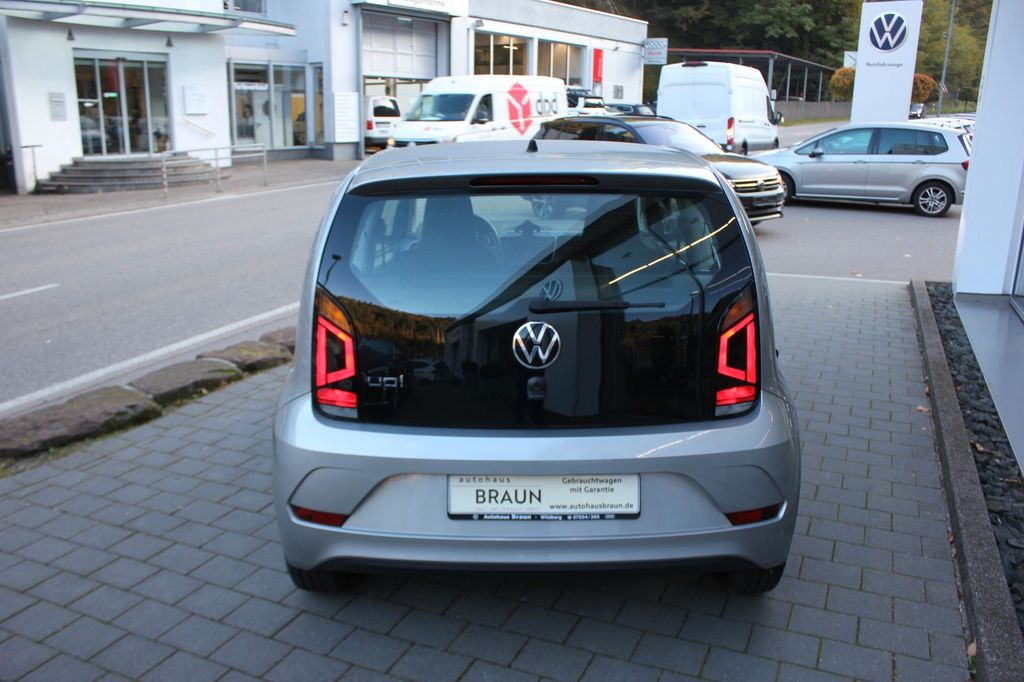 Volkswagen up! 2022