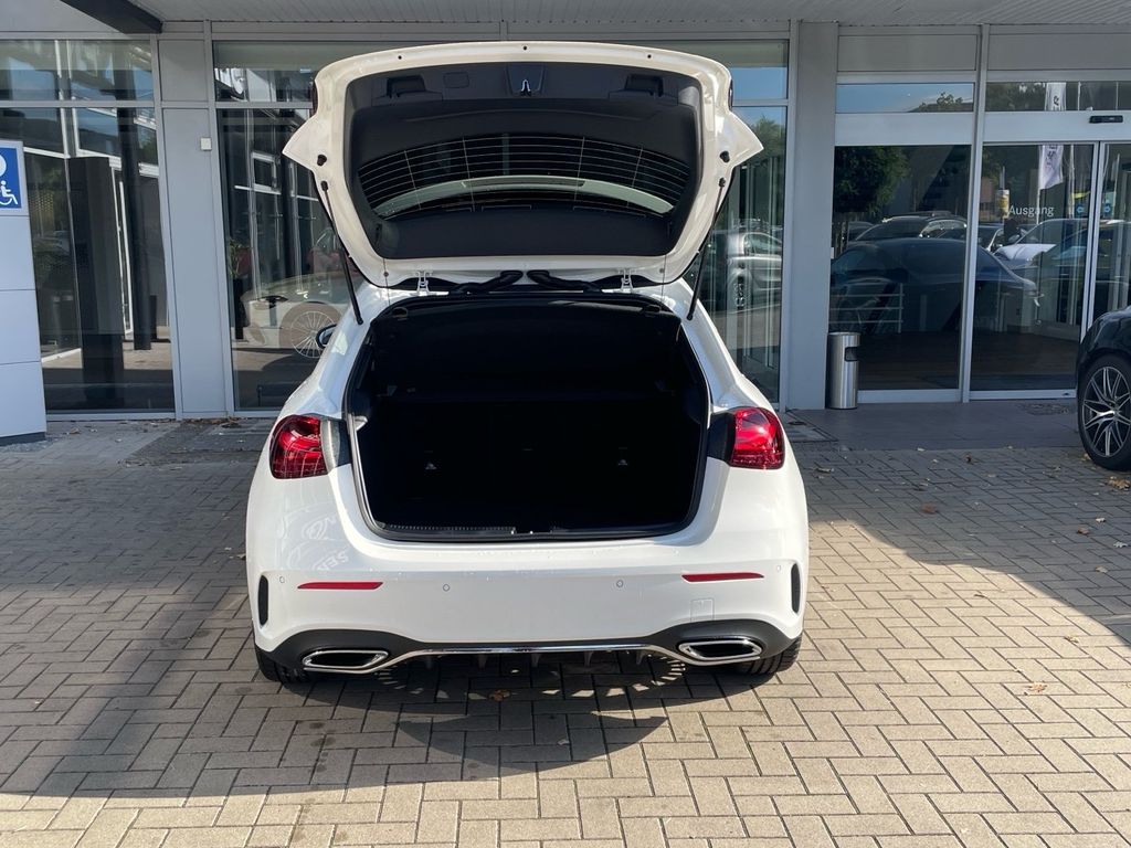 Mercedes-Benz A 200 2025