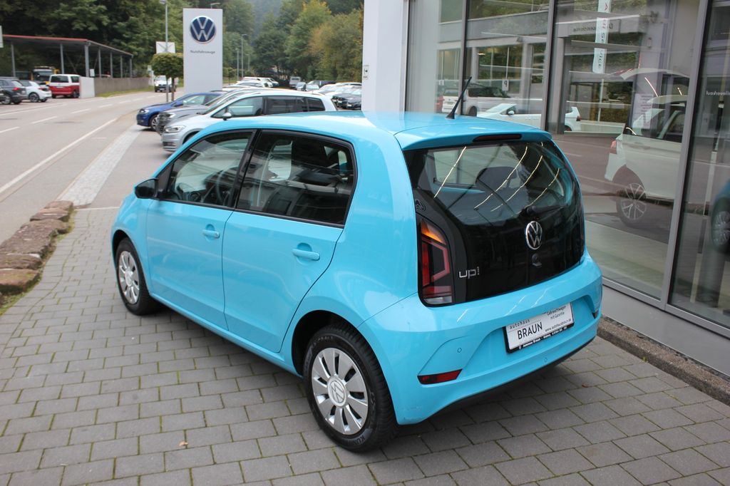 Volkswagen up! 2023